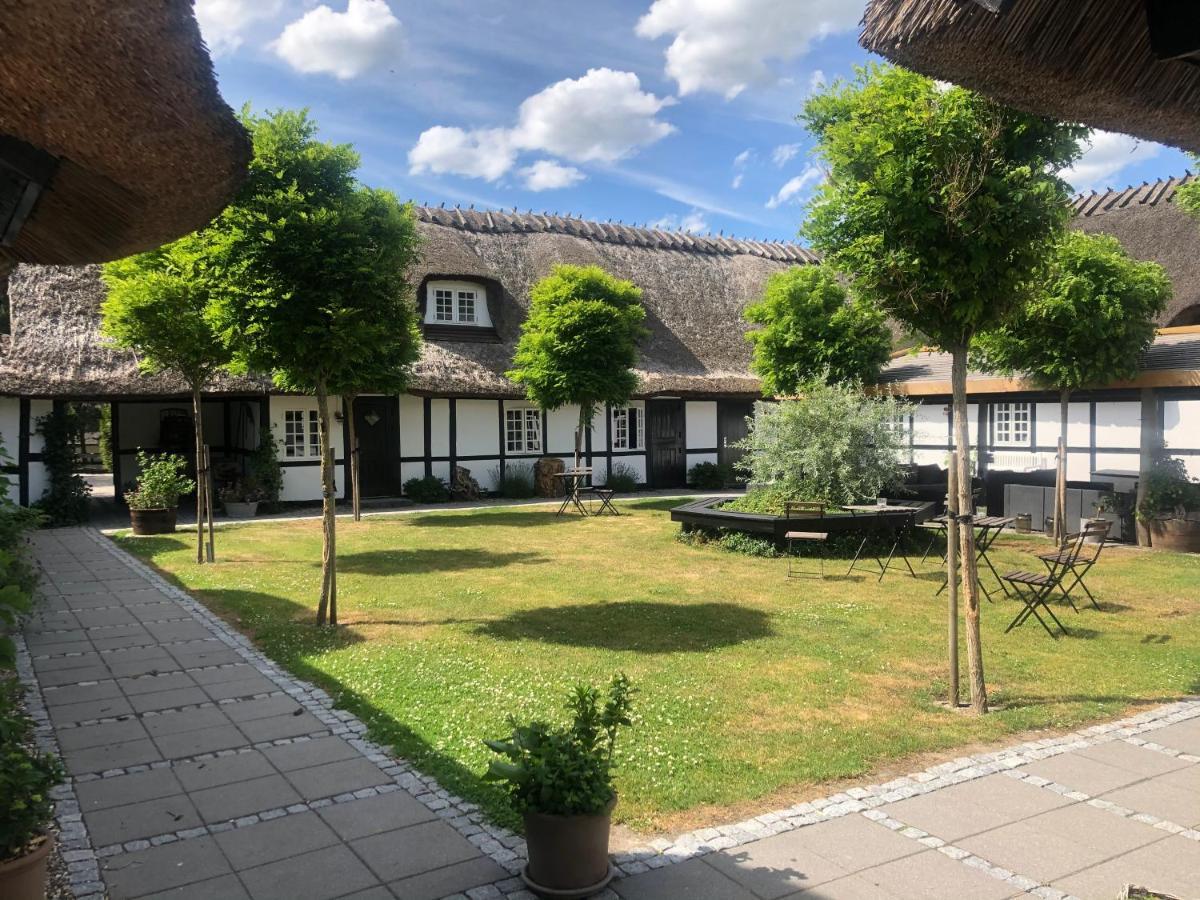 Slangerupgaard Bed & Breakfast Fakse Ladeplads Екстериор снимка